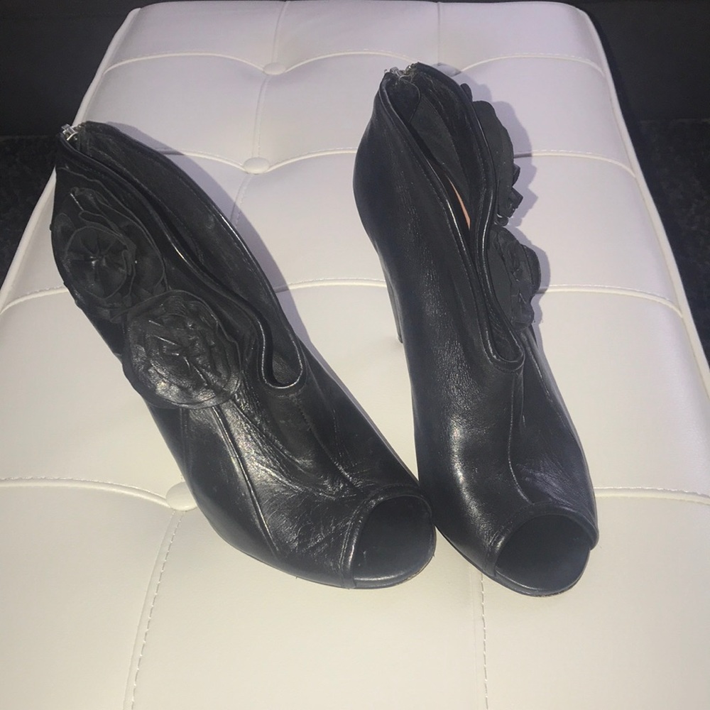 Vince Camuto Black Leather Booties